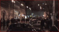 Na týchto videách si pozrite ako naviedla policia demonštrantov pred Národnú radu SR a vlakala ich do vopred pripravenej pasce.